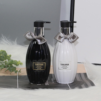 Modern and simple model room bathroom bathroom soft decoration design Home decoration Shower gel lotion ornaments