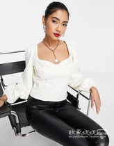 UK 11 26 2021 trend-oriented women's new low-cut bubble sleeve slim Joker shirt