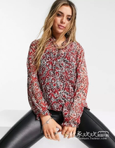 UK 11 03 2021 trend-oriented women's new fashion lapel floral Joker shirt