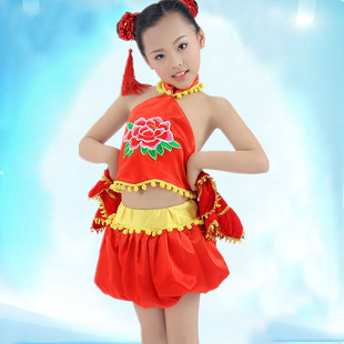 元旦儿童民族舞蹈服装小孩肚兜秧歌服幼儿舞蹈演出服手绢舞表演服