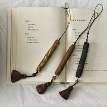-Taoyuan daily-xiang yun sha brocade Jin Ying spike flow sachet Anshen natural ancient classical accessories