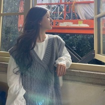 Zhao Rusi same clothes hipster Korean version of loose sweater vest bubble sleeve shirt women Spring and Autumn two sets