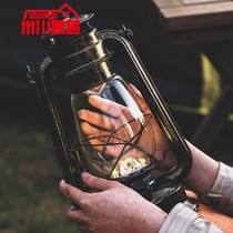 Ancient rechargeable horse lantern kerosene lamp old oil lamp old hand-held retro LED outdoor lighting camping tent light