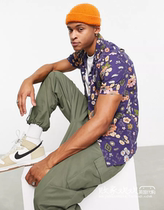 UK 03 10 2023 Trend oriented Mens new casual printing short sleeve and shirt