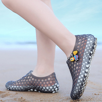 Parent-Child children seaside sandals men and women summer non-slip soft bottom water shoes small and large children sandals birds nest hole shoes