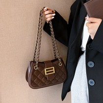 Korean chain underarm bag women bag 2021 New Tide network red explosive shoulder bag Joker texture shoulder phone bag