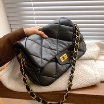French brand new autumn winter Han edition fashion gas slope bag small fragrance diangle chain single shoulder bag