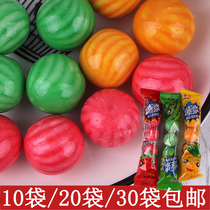 Beautiful rabbit Watermelon Bubble gum popping pulp childrens candy chewing gum barrel 80 nostalgic snacks childhood memories
