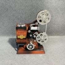 Retro nostalgic vintage vintage wind-up projector Music Box Music Box Music Box home decoration ornaments boy birthday gift