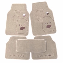 The Little Bear Footbed is suitable for five cars such as CRV Hao Shadow Nine Generations of Eight Elegant Penthouse XRV Wisdom Lingers
