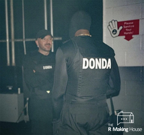 Kanye Kanye DONDA new album tactical vest mask headgear hip hop rap European and American streets