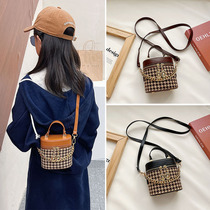 Fashion princess bag fashion houndstooth bag baby Joker shoulder messenger bag girl handbag tide