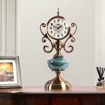 American light luxury clock clock clock living room ornaments retro home desktop creative fashion modern clock European style clock