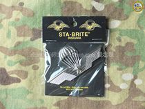 US ARMY U.S. ARMY foreign military parachute emblem parachute parachute parachute parachute several countries