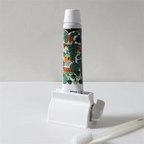 Good citizens Dai Fa ins blogger same Japanese style simple white toothpaste squeezer facial cleanser extrusion machine creativity