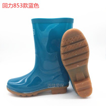 A pair of pull-back womens 853 models 813 models in the tube rain boots water shoes womens workshop waterproof non-slip boots