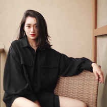 Black shirt womens 2021 spring and autumn new retro port flavor loose long-sleeved medium-long design chic top