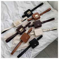 Internet celebrity chain messenger bag 2020 new womens bag Hong Kong style chic retro small waist bag womens belt mobile phone bag