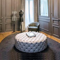 European clothing store sofa round stool footrest leather Pier locker room stool living room round foot stool
