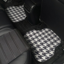 Car foot pad silk ring carpet easy to clean single piece fixed universal anti-dirt protection pad car black and white frame foot pad