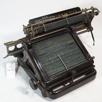 Japanese antique old object Otani and Japanese typewriter Chinese mechanical roller typewriter collection ornaments