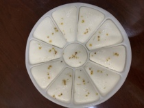 Osmanthus cake mold water tower cake cake petal cake chrysanthemum mold round mold plastic steamer