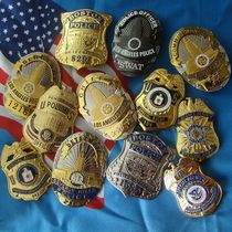 United States Los Angeles building badge Waist hanging badge Badge Arms metal badge Dress badge