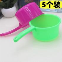 5 sets of colorful plastic water scoop home kitchen colorful long handle water spoon rafting water basin bathing water scoop