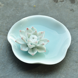 小镇故事设计 摆件青瓷香薰炉陶瓷香插香器佛教用品龙泉莲花香炉