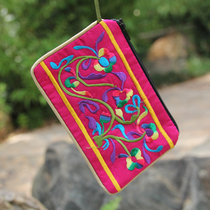 Yunnan Specialty Crafts Package Ethnic Wind Fashion Package Small bifacial embroidered with zero wallet cutting sleeve Multi-color casual delivery