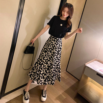 Small daisy flower skirt women's new girlfriends dress in spring and summer 2020 ins medium length high waist A-line skirt