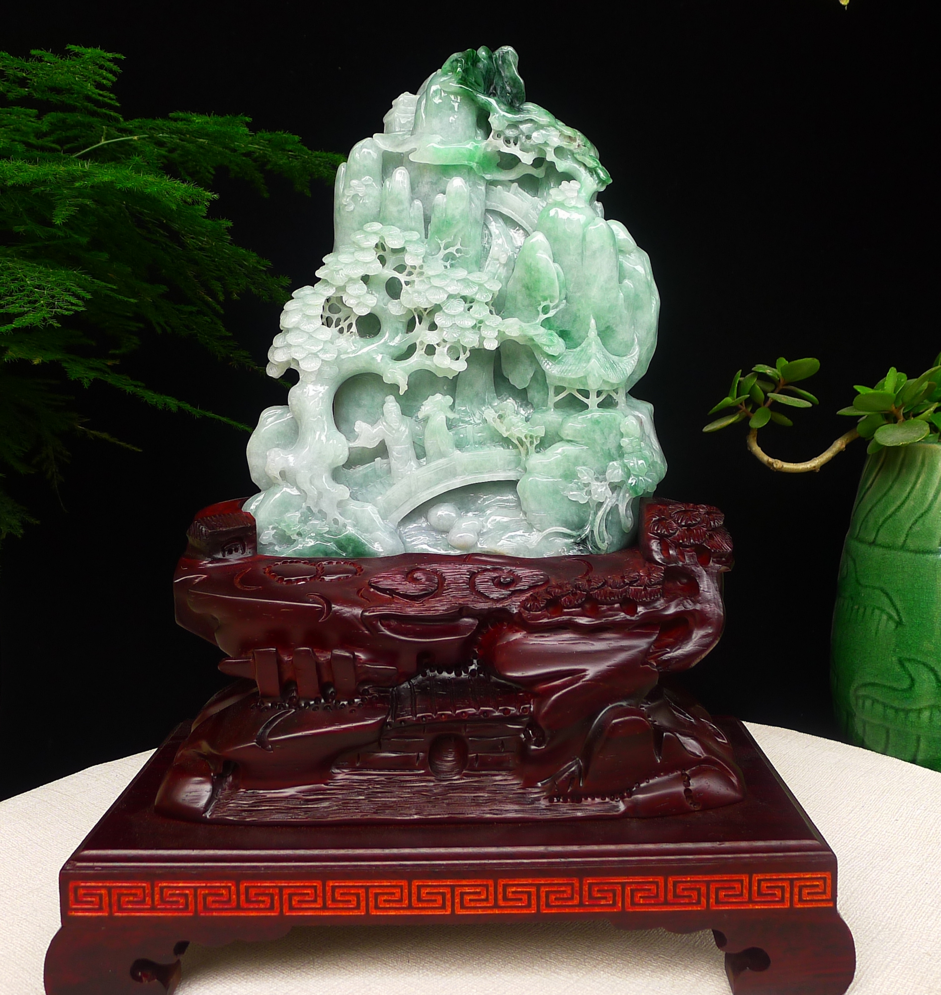 缅甸天然a山水翡翠玉摆件精工精雕