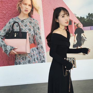 卢洁云cariedo显瘦针织小黑裙