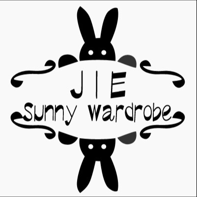 JIE Sunny wardrobe