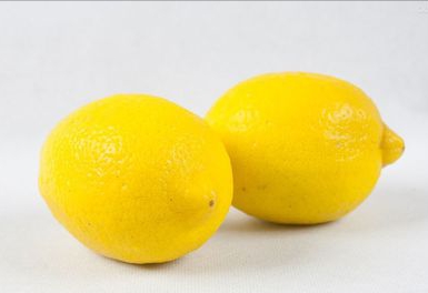 两只柠檬