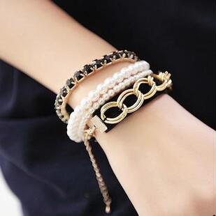 韩版时尚手腕装饰品 时尚锁链珍珠多元素手链女多层气质4件手镯 新品