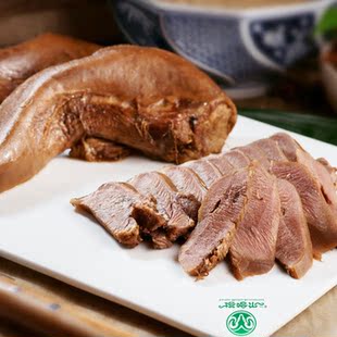 熟牛舌新鲜牛肉秘制烧烤卤牛舌头纯正小舌头口条特级散装密封500g