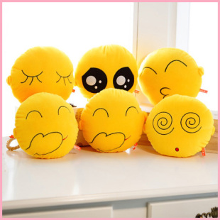 qq表情公仔圆形抱枕靠枕靠垫毛绒玩具玩偶娃娃送朋友生日礼物 新品