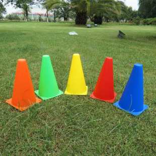 足球标志桶 标志锥 23cm高标志筒 路标路障 训练锥 障碍物 三角锥