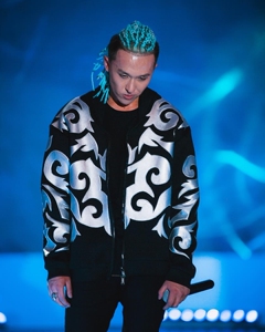 迪玛希 ninety one91同款哈萨克花纹外套短款