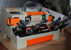 推荐全新保证广东文兴100A2型钥匙复制机双头卧式配匙机器