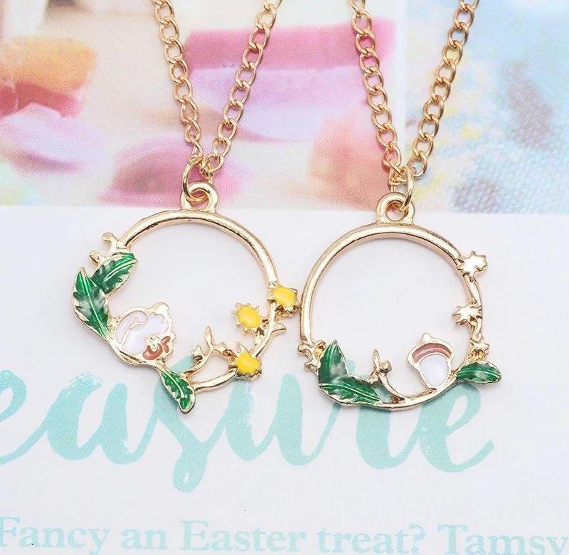 闺蜜项链三人拼接