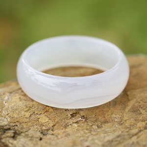 白玛瑙手镯女加宽