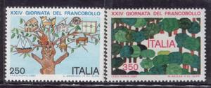 意大利 -以人们生活中的树木为题的学生画.船.家具等1982年