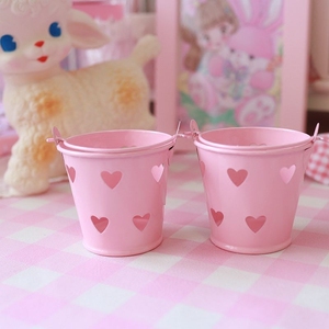 可爱粉色少女迷你爱心镂空桌面小水桶软萌杂物桶小东西收纳盒装饰