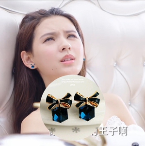 亲爱的公主病林星辰张予曦同款耳环蝴蝶结立体方块魔方水晶耳钉