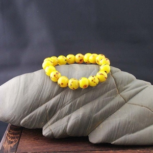 黄玻璃手串