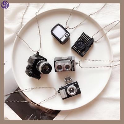 复古迷你小照相机项链网红情侣闪光男女潮闺蜜投影发光摄像机吊.