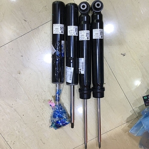 奥迪a4l 17年款前后减震器 前后减震芯 避震器避震芯 一汽正厂件