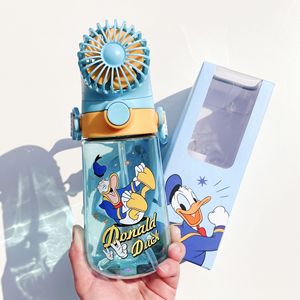 迪士尼夏季风扇儿童吸管水杯tritan背带便携水壶小比咔喝水杯子
